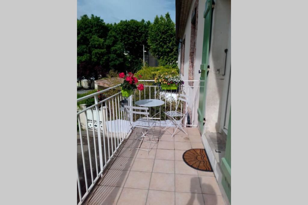 Ancienne Maison Bourgoise Apartment Bollene Ngoại thất bức ảnh